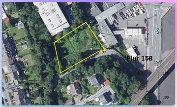 Hier entsteht Wohnen von morgen – Baugrundstück mit Baugenehmigung, 4 DHH / 8 EFH - Satellitenaufnahme Grundstück