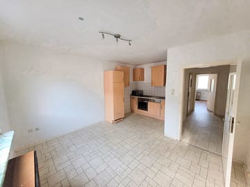 Gestalten Sie Ihr Zuhause selbst: renovierungsbedürftige EG Wohnung - Küche