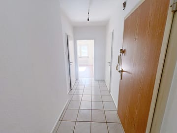 EG Wohnung in Holsterhausen // bezugsfrei - Flur