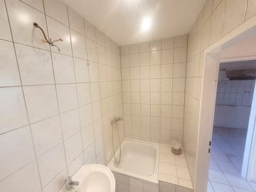 Einziehen und wohlfühlen | bezugsfertig - Badezimmer2