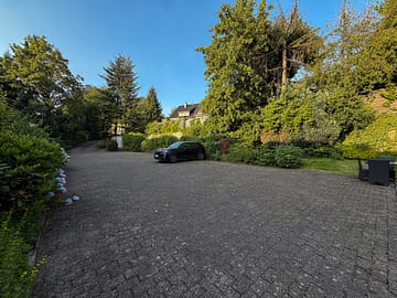 Kupferdreh-Highlight: Licht, Lage, Lebensqualität – inklusive Garage - Gemeinschaftsgarten w. Ansicht